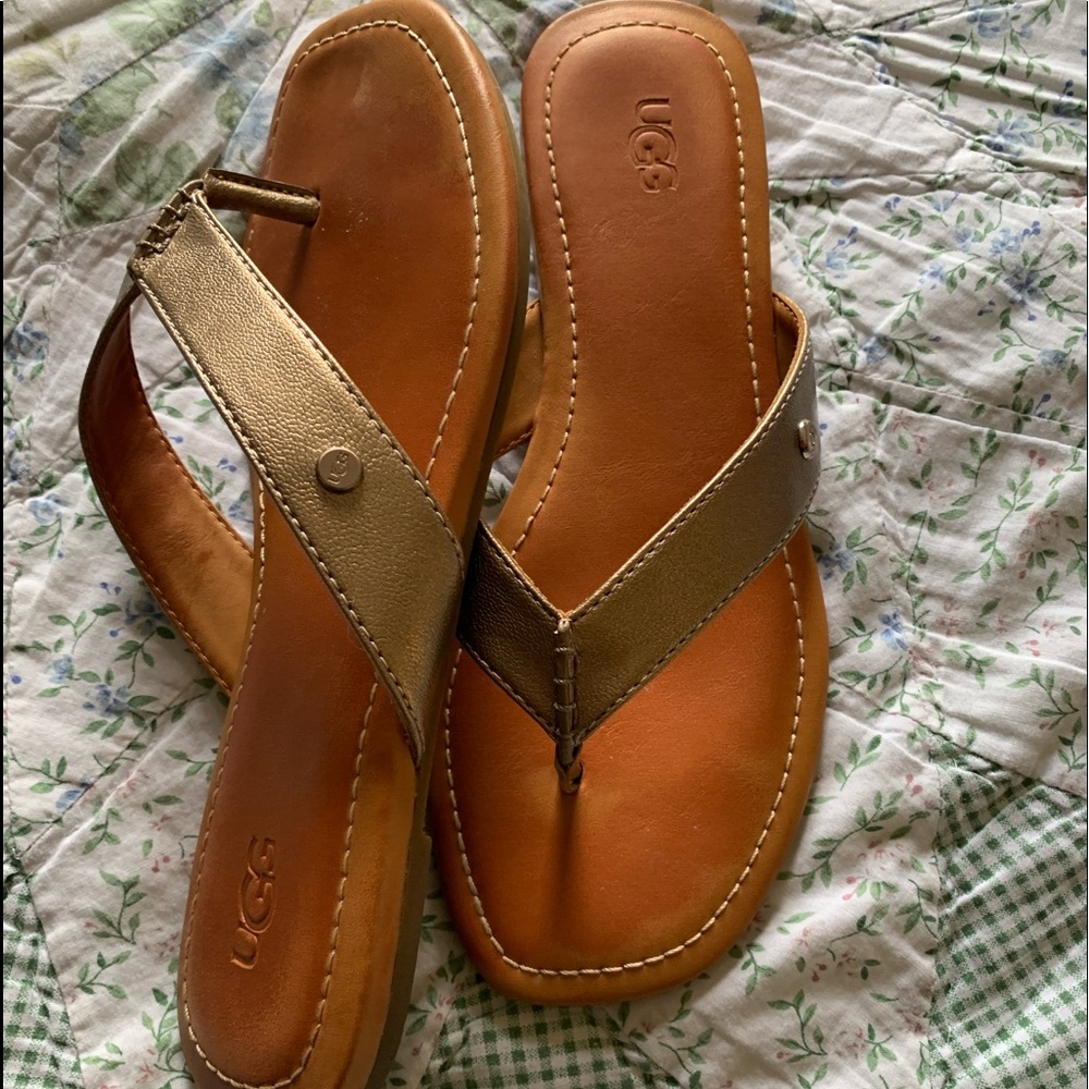 Woman’s Ugg Sandals